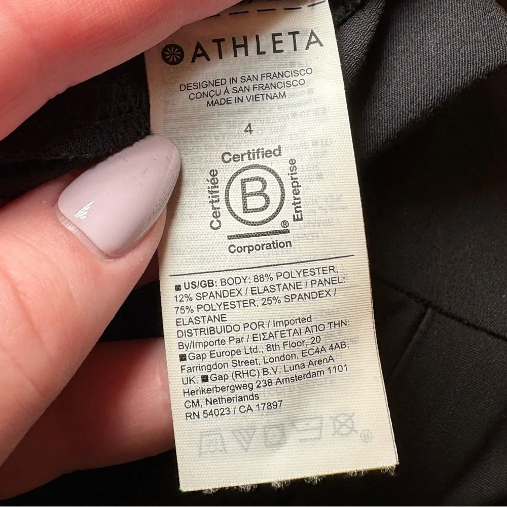 Athleta Fairway Golf Shorts Black size 4‎